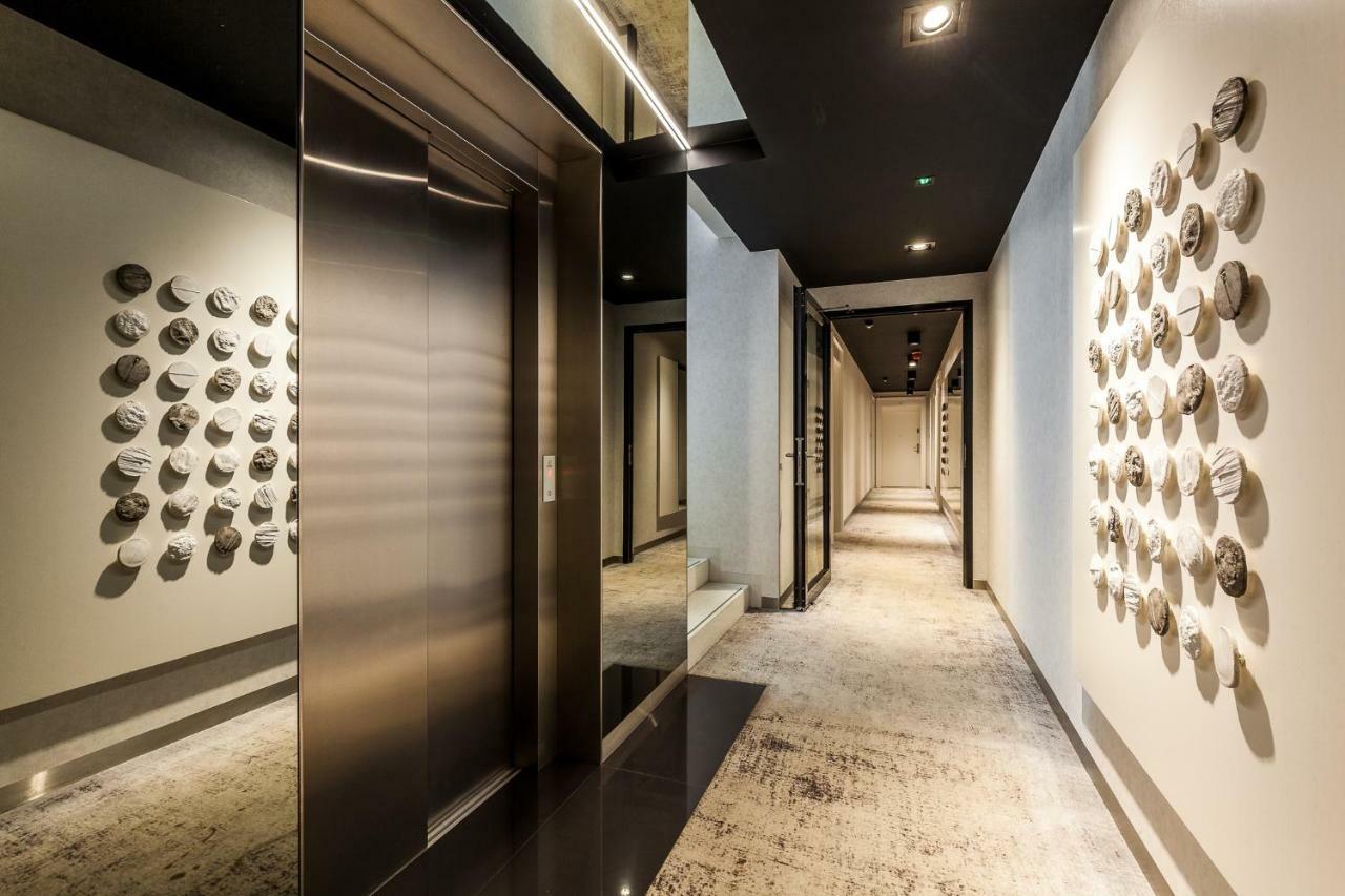 Black&white - Silver House Apartment Gdynia